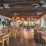 Ami Tai Superior Pet Lovers Hotel Fethiye