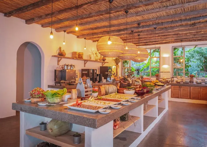 Ami Tai Superior Pet Lovers Отель *